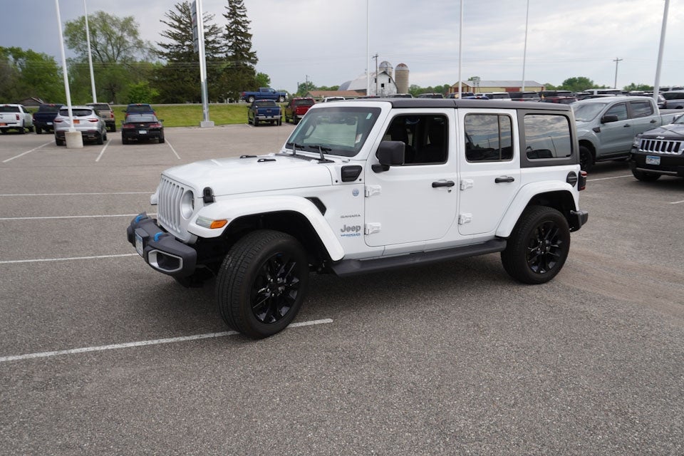 2022 Jeep Wrangler Unlimited Sahara 4xe Hard Top + Cold Weather Group