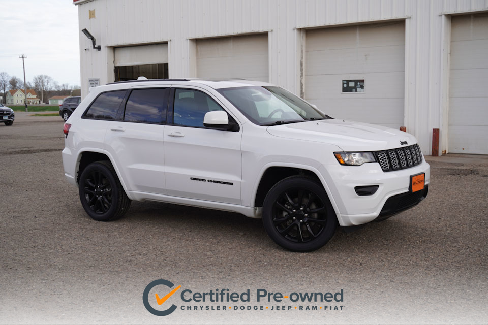 Used 2020 Jeep Grand Cherokee Altitude with VIN 1C4RJFAG2LC378925 for sale in New Prague, Minnesota