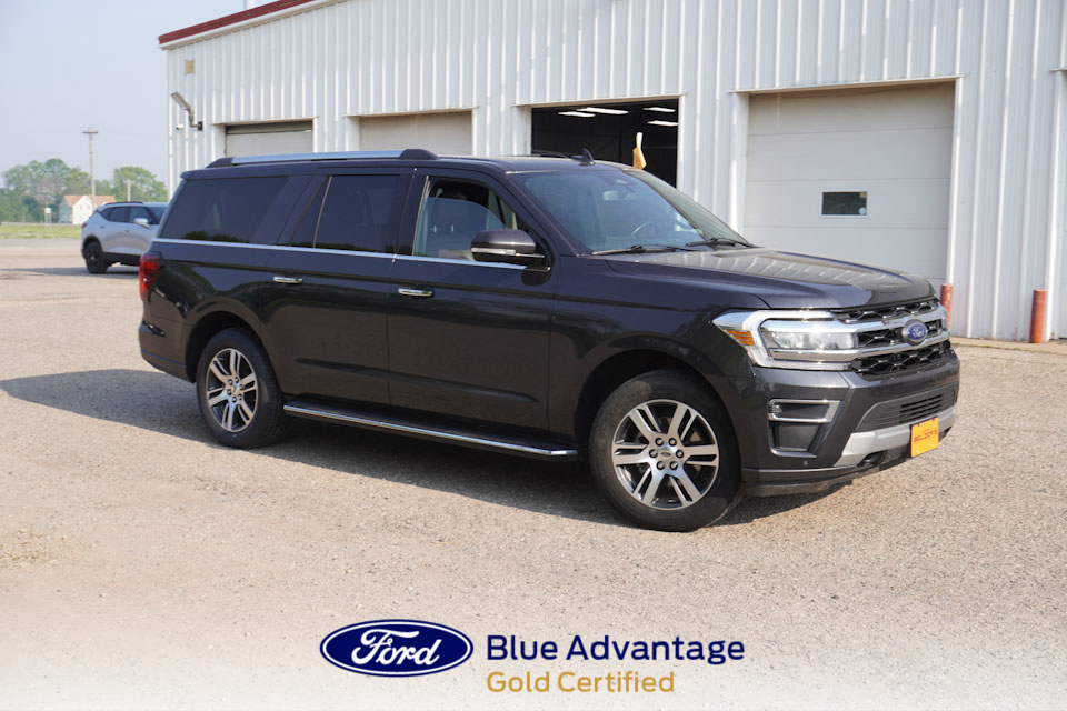 Used 2022 Ford Expedition Limited with VIN 1FMJK2AT6NEA26093 for sale in New Prague, Minnesota