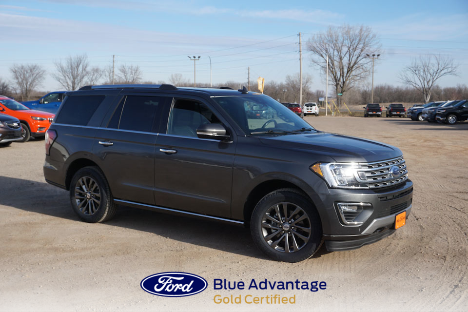 Used 2021 Ford Expedition Limited with VIN 1FMJU2AT1MEA36586 for sale in New Prague, Minnesota